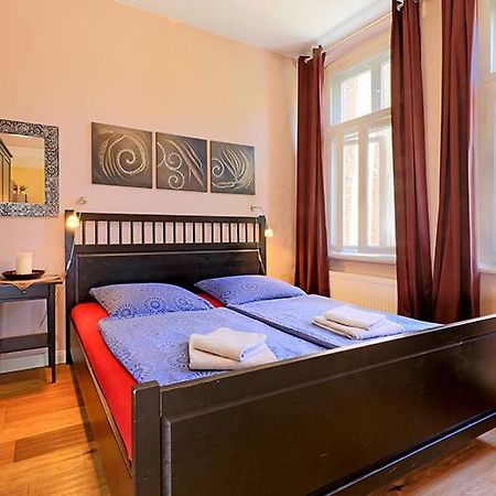 Ferienwohnung An Der Nicolaikirche Линебург Экстерьер фото